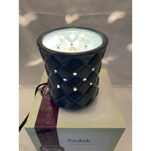 Authentic Scentsy "Casbah" Full-Size Scentsy Warmer- Retired New Open Box - Picture 7 of 8